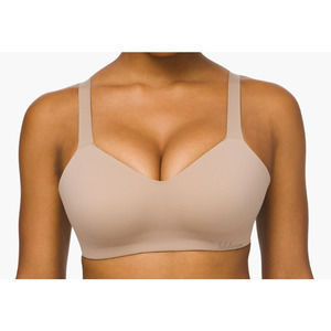 Lululemon 36D Hold True Bra Soft Sand